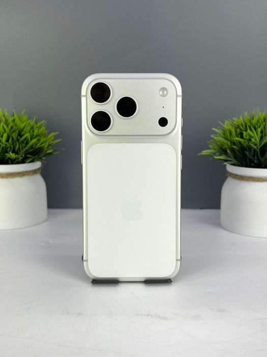 Apple iPhone 17 Pro 256 GB 70036а621