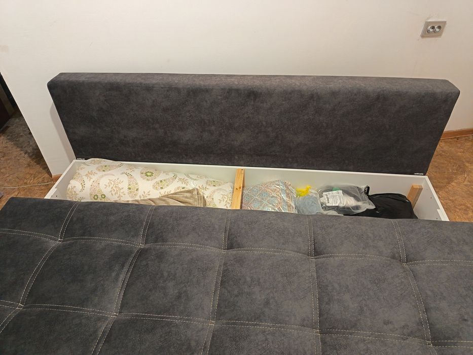 Мягкое мебель диван