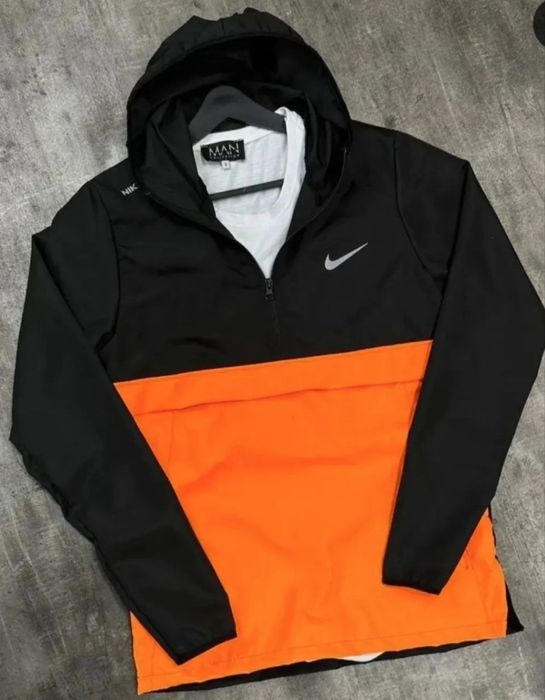 Удобни мъжки суичър