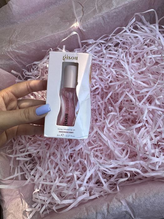 Ruj/luciu de buze/Gisou honey infused lip oil/ulei de buze, Watermelon sugar