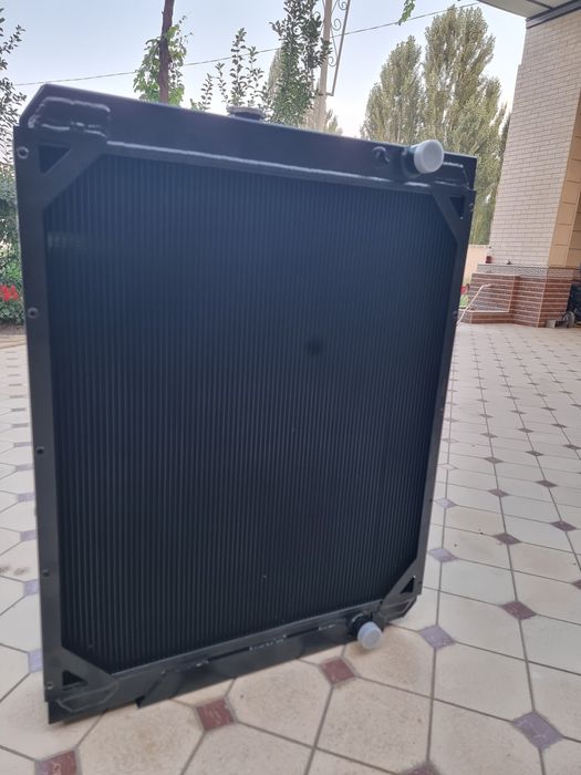 Case 2166 va Case 2366 ga yangi va zamonaviy alyumin radiator sotiladi