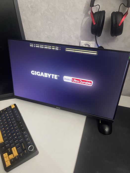 Продам монитор санкс 180гц