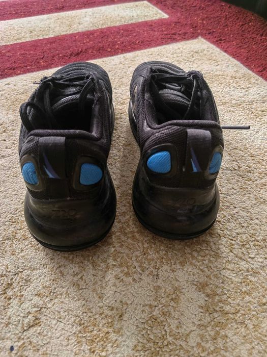 nike AIRMAX blue and black