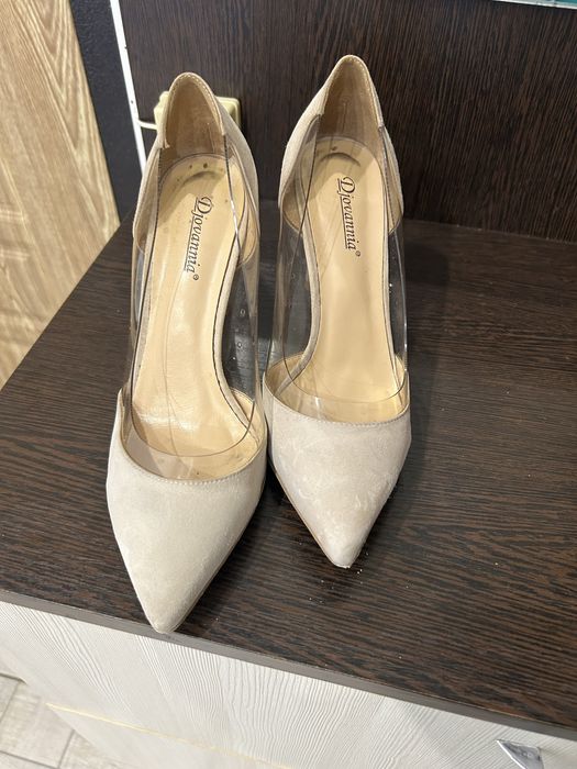 Продам элегантные туфли