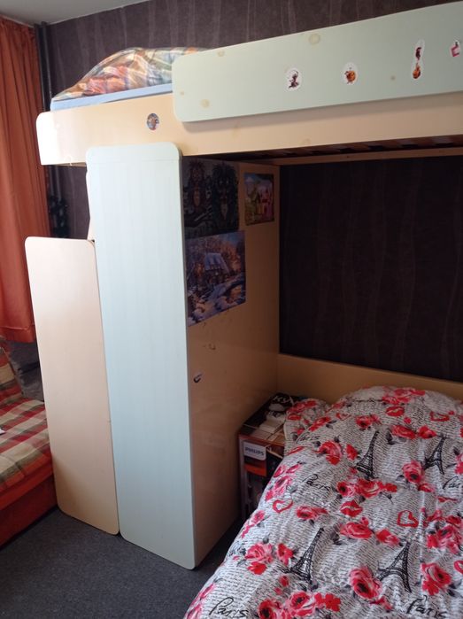 Детско двуетажно легло