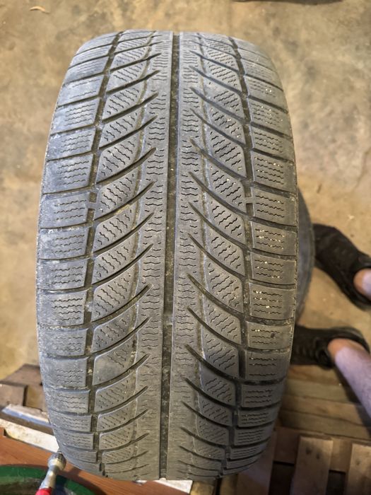 Зимни гуми 245/45/R18