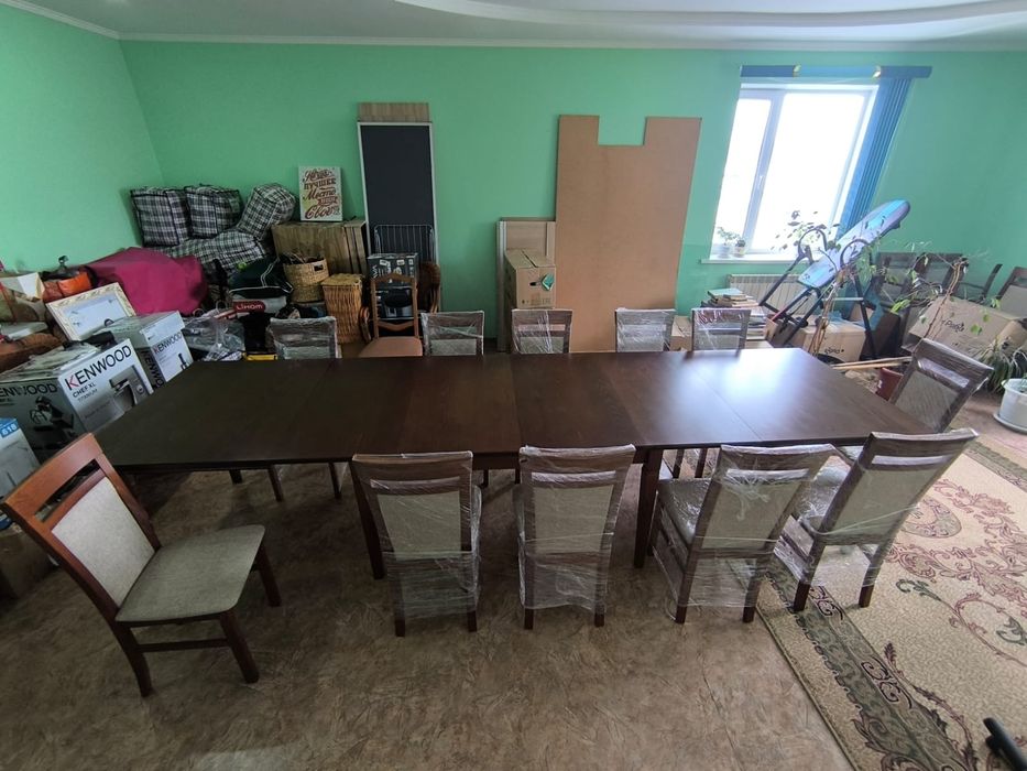 Стол 1,6-3,8м и стулья 18шт