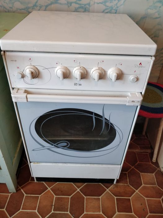 Продам  газплиту