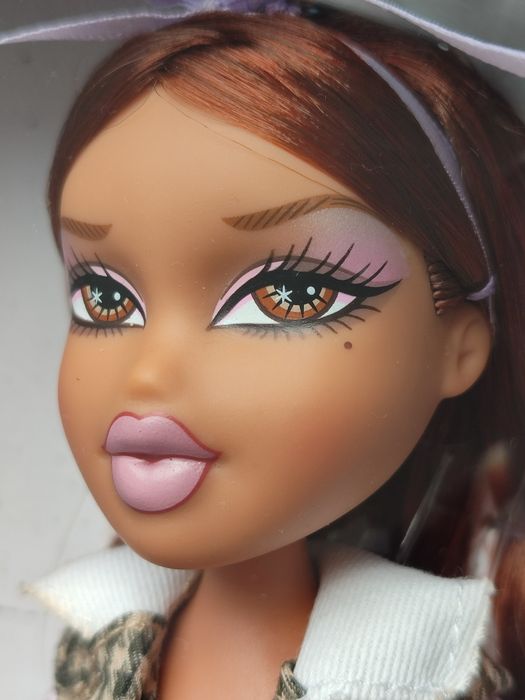 Кукла Братц Bratz Stylin Ясмин