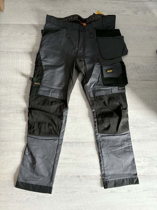 Pantaloni snickers cu buzunare Noi