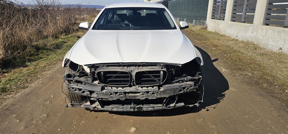 Dezmembrez bmw f10 Lci 2.0d b47 190cp euro6