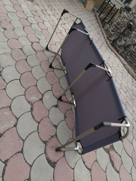 Раскладушка с матрасом