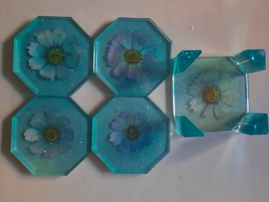 Seturi de 4 suporturi de pahare