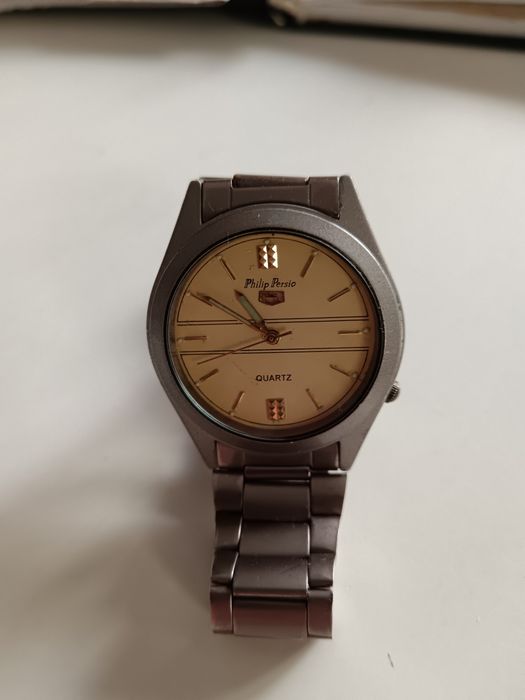 Кварцов мъжки ръчен часовник Fhilip Rersioo