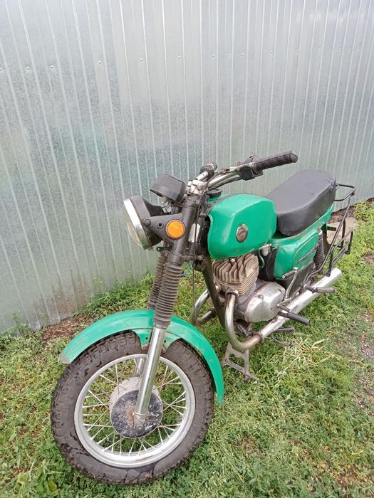 Продам мотоцикл восход 3м