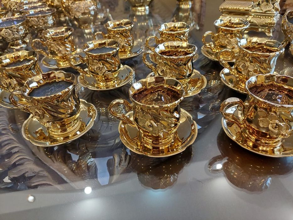 Сервис на 11 персон