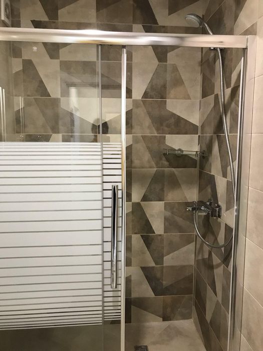 Дава се под наем Двустаен апартамент в Бургас, Сарафово - 65 кв.м за 612 € - Снимка #3