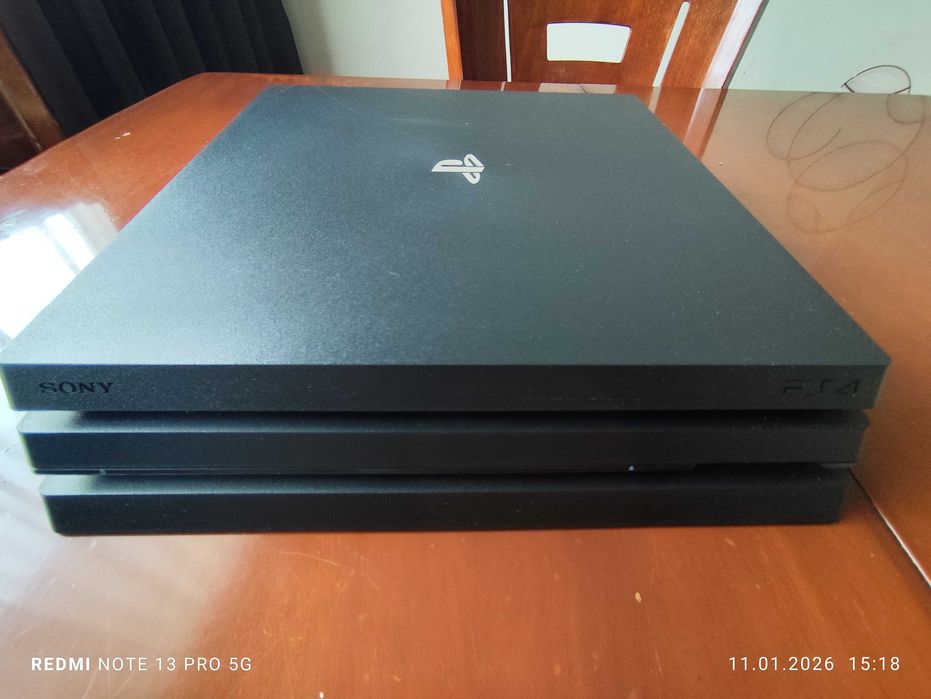 PlayStation 4 PRO