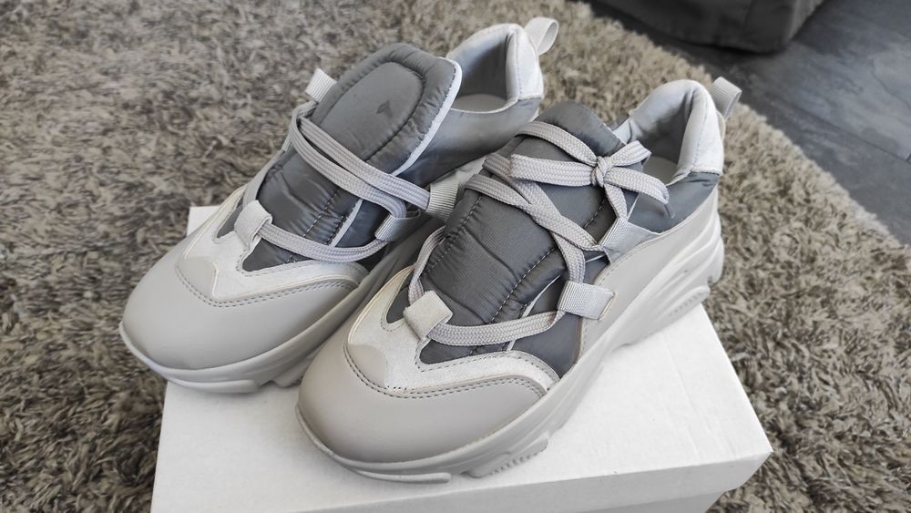 Детски маратонки MIKA