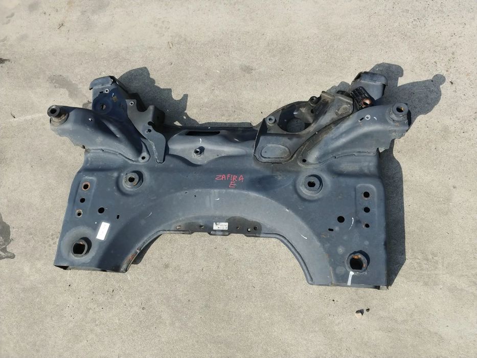 jug cadru motor opel zafira e life 30012400