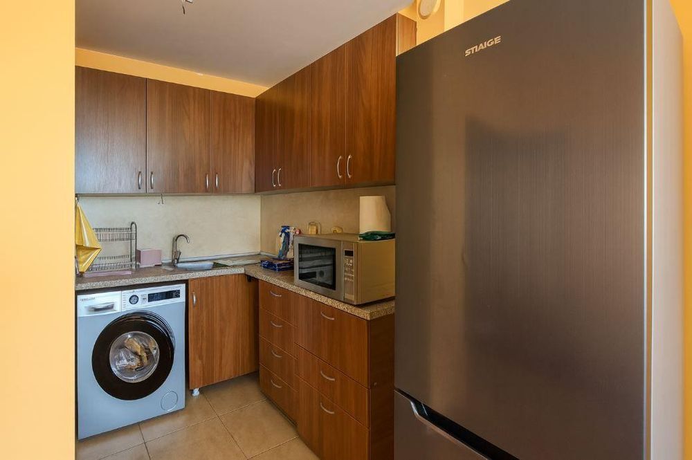 Двустаен апартамент в  района на Левски!