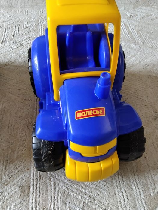 Машинки огромные большие