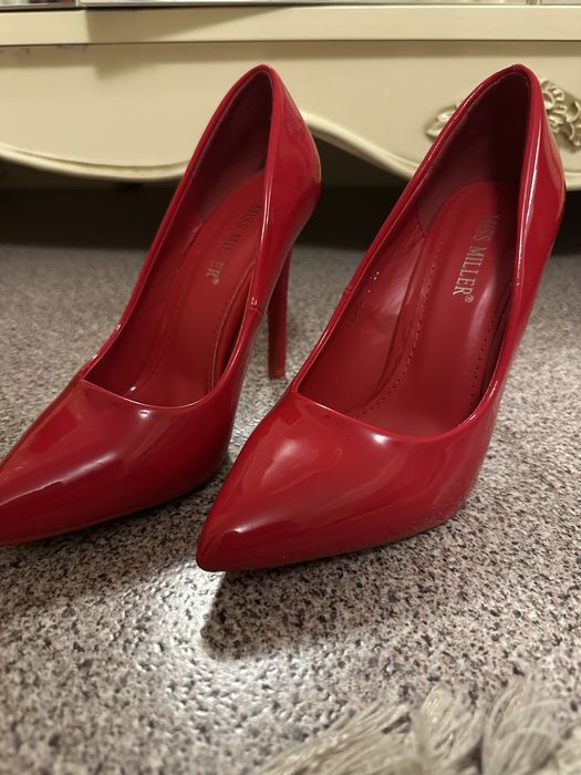 Продам туфли