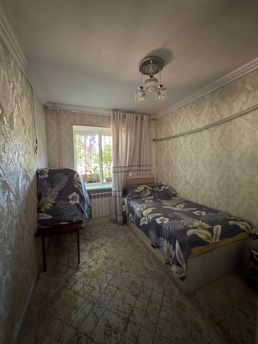 Срочно продам 3-х комнатную квартиру 65кв.м+подвал 80кв.м