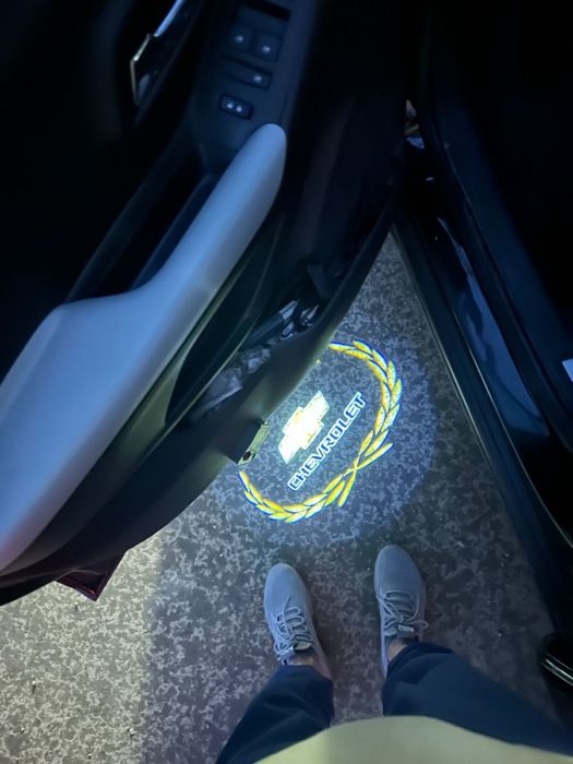 Машина chevrolet traker