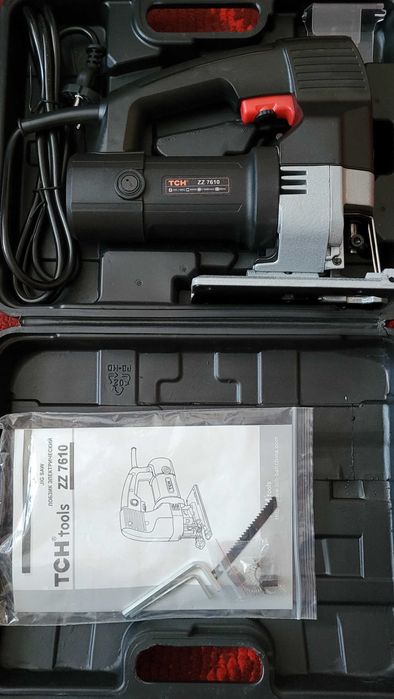 Продаю новый Электролобзик TCH 7610