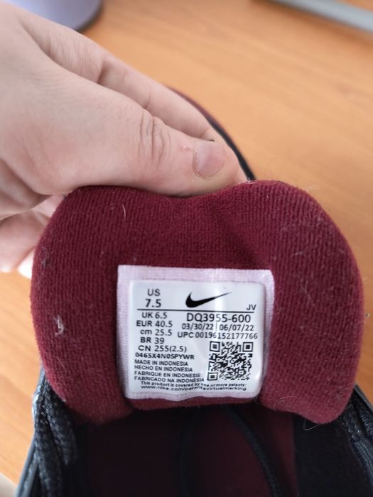 Air Max dama mărimea 39 +Air Max barbati mărimea  40.5