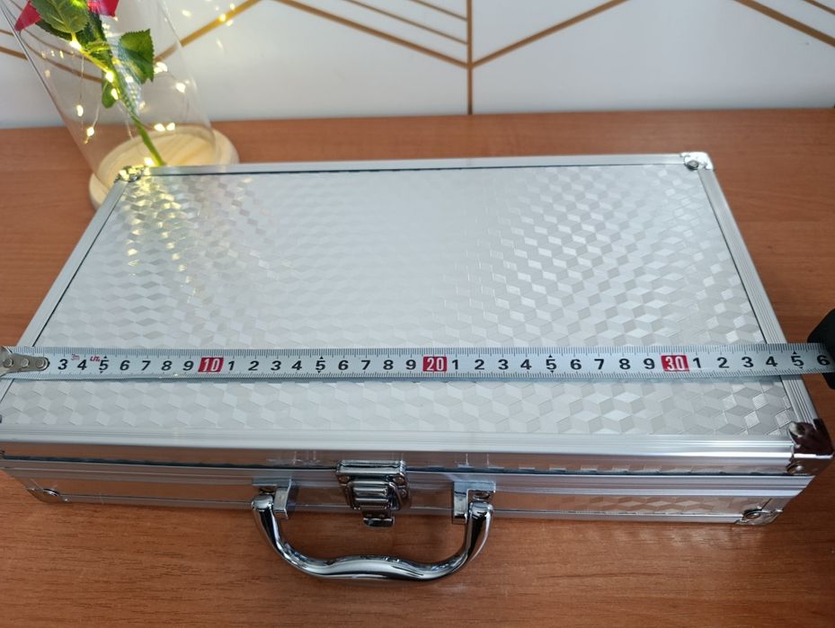 Кейс алюминиевый чемодан