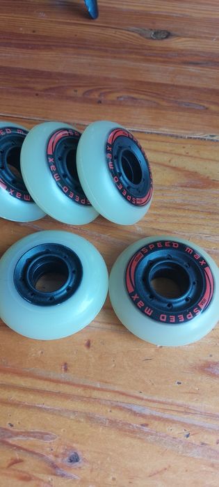 Roți pentru in line roller skates