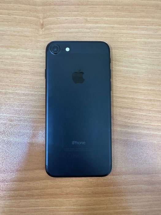 Продам iPhone 7 128GB