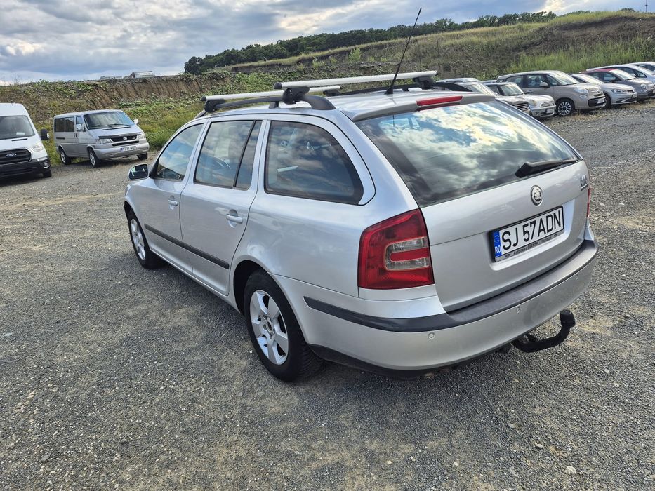 SKODA Octavia 2007 — imagine 3