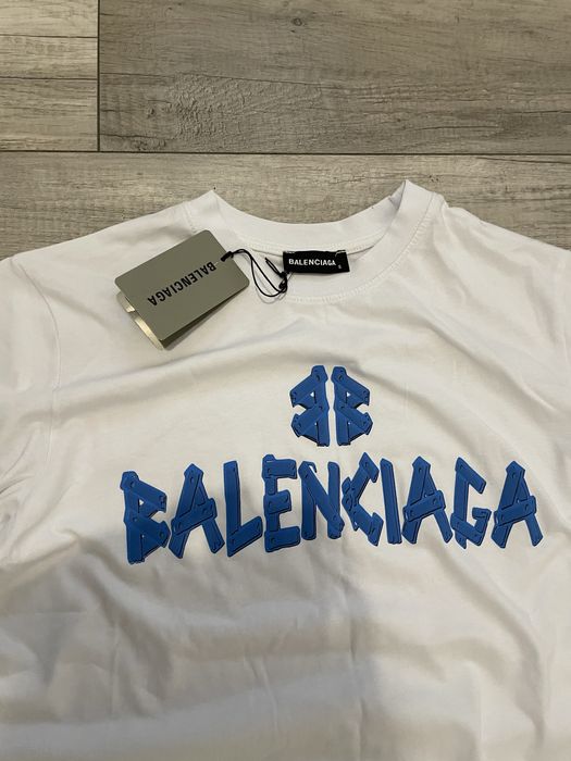Tricou balenciaga