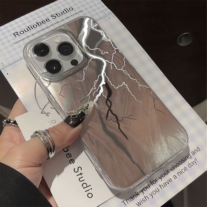 Iphone uchun Chaqmoq Dizayinli Shaffof Chexol Trendli va Kuchli Ximoya