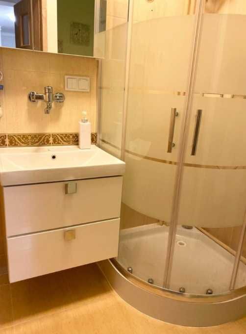 Дава се под наем Тристаен апартамент в Пловдив, Изгрев - 79 кв.м за 335 € - Снимка #4