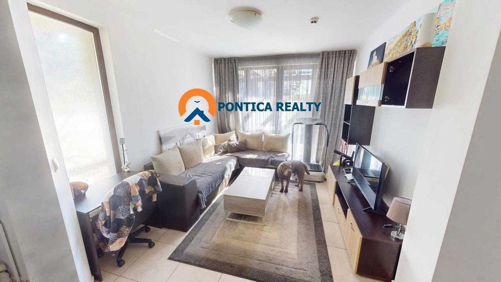 Тристаен в с. Кошарица к-с Бей Вью Вилас