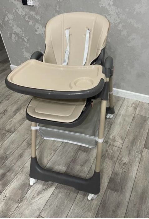 Стулик для кормление малыша