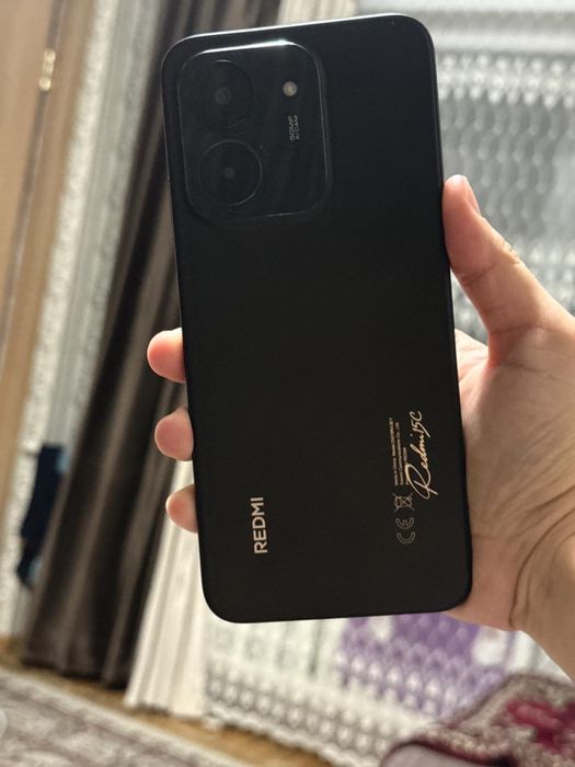 Продам Redmi 15c