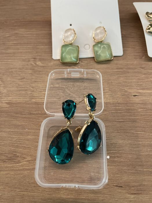 Красиви дамски обеци за всеки повод