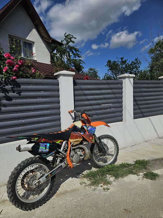Vând ktm exc 200 2t