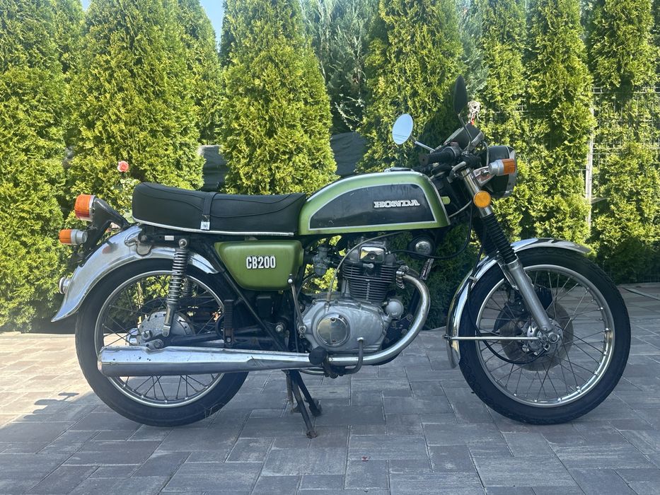 Honda CB 200 Oldtimer 1977 4 timpi retro