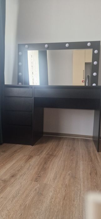 Masa make-up sau coafura