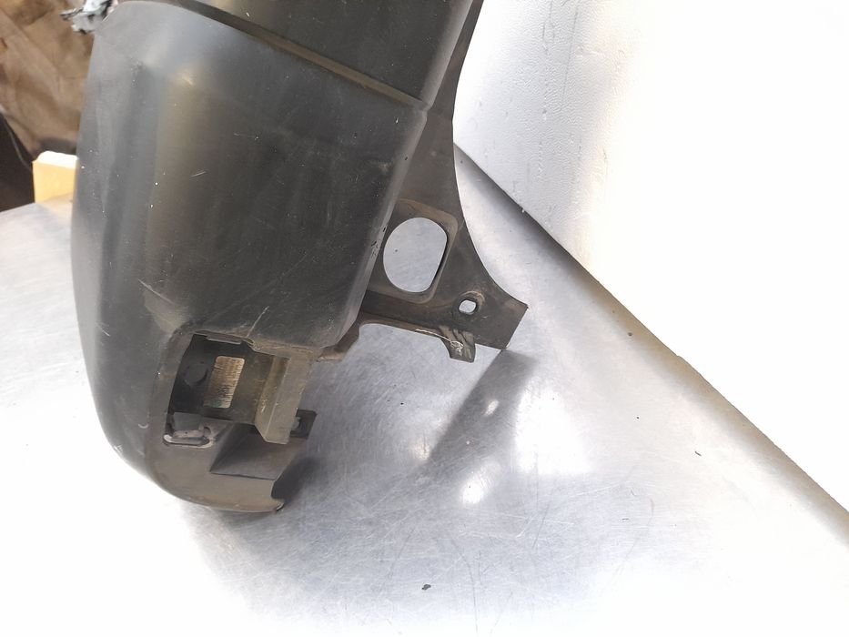 Броня задна лява  рено  трафик виваро  ляв