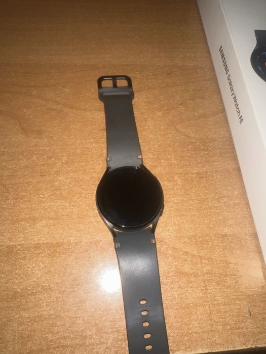 Galaxy watch fe в новом состоянии