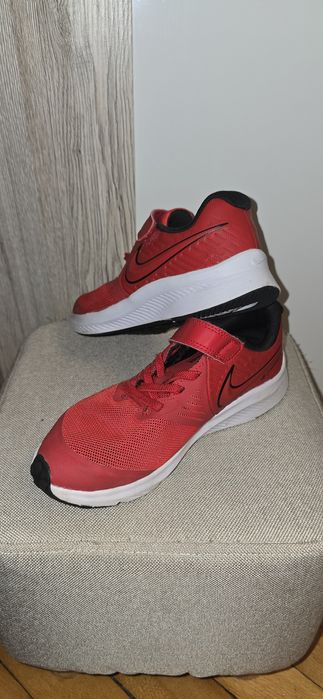 маратонки NIKE srat RUNNER