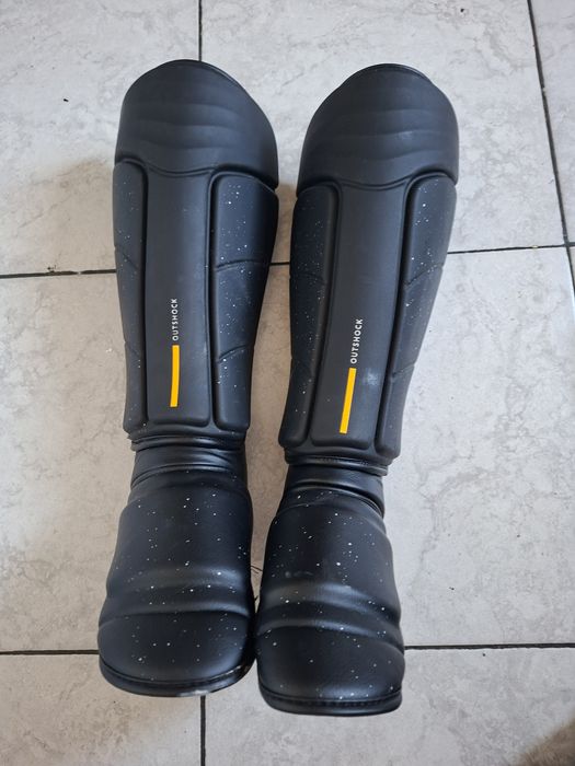 Tibiere antrenament kickbox