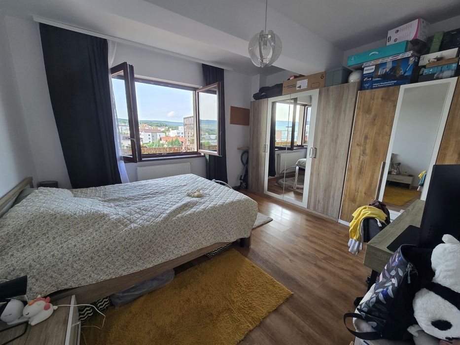 Inchiriez apartament 2 camere  + parcare pt UNTOLD!